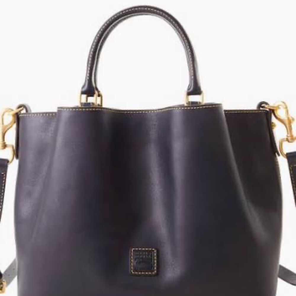 Dooney & Bourke Navy Florentine Brenna like new